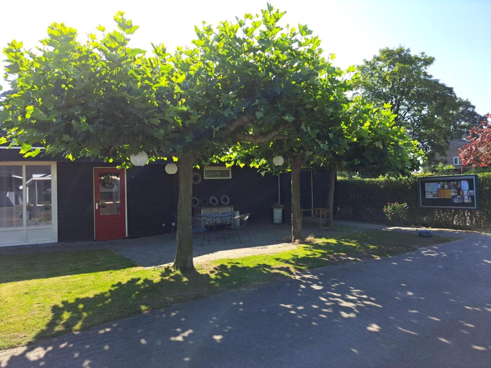 Boertel Lamperse Hei Hotel Wanroij Luaran gambar